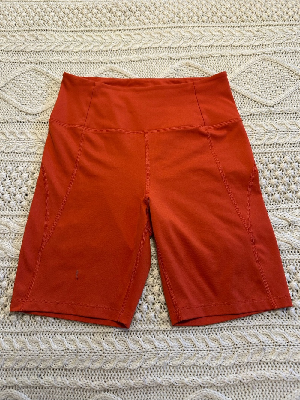 girlfriend collective - High-Rise Bike Short - Color Tart - Medium